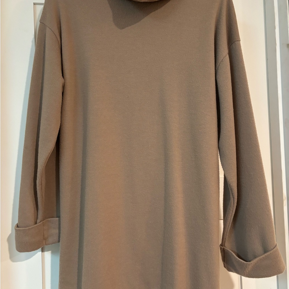 Men's Beige Sweater